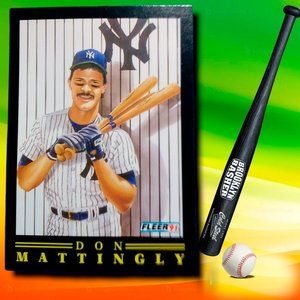 BASEBALL CARD DON MATTINGLY # 11 OF 12 FLEE91